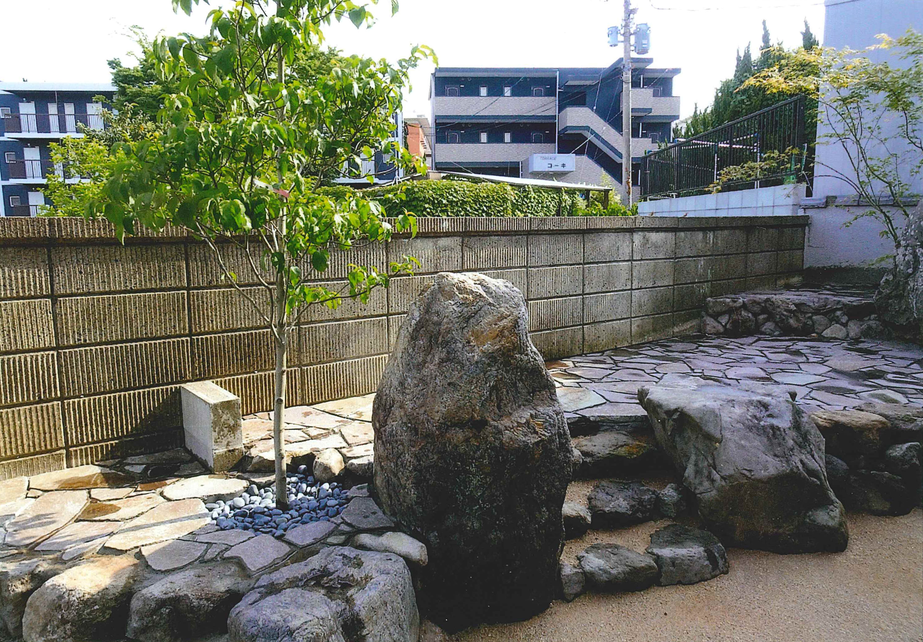 溝口造園・庭・アプローチ・石畳・敷石・おしゃれ・洋風＆和風