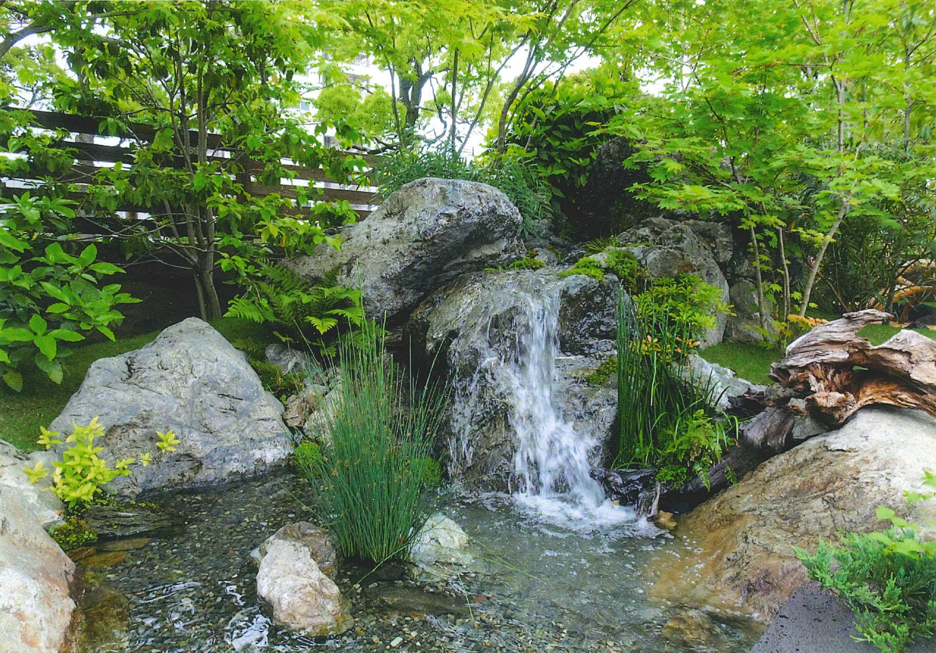 溝口造園・庭・アプローチ・石畳・敷石・おしゃれ・洋風＆和風