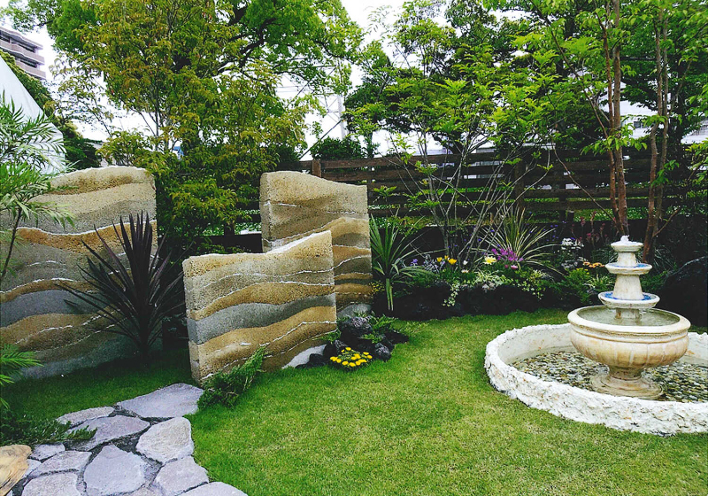 溝口造園　庭・芝・植木・敷石・乱形石・タイル・噴水・波型塀・スタイリッシュ・和モダン・スタイリッシュ