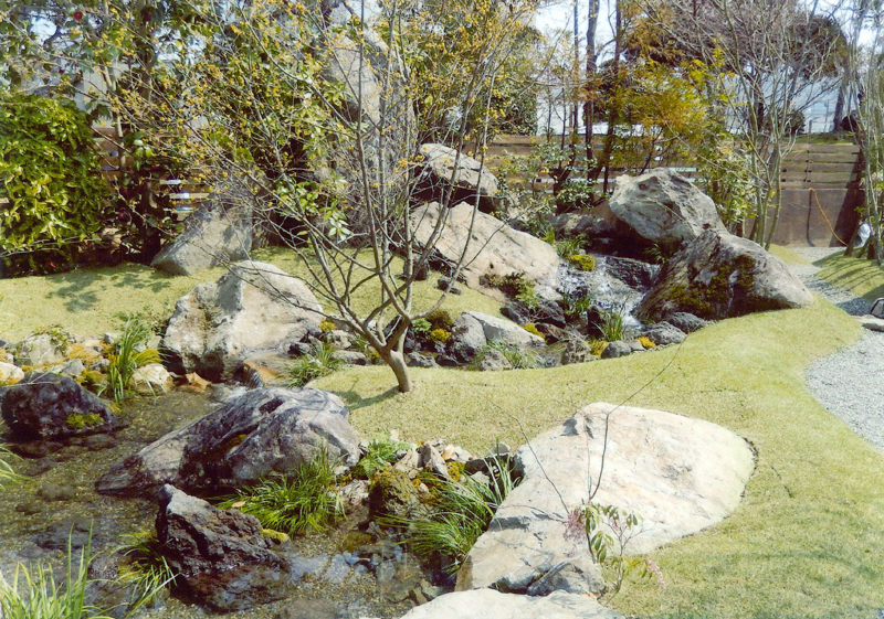 溝口造園　庭木・岩・庭・川・癒し・芝・丘