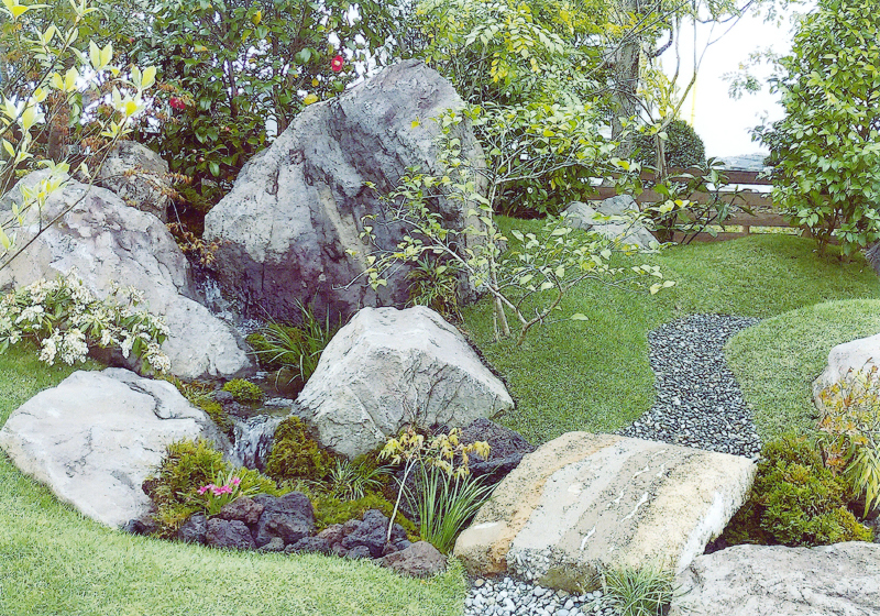 溝口造園　庭木・岩・庭・川・癒し・芝・丘