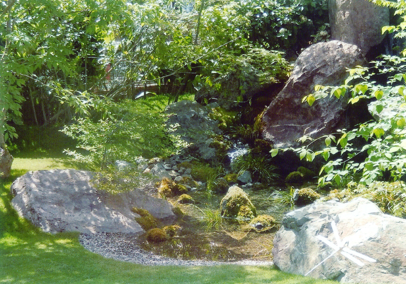 溝口造園　庭木・岩・庭・川・癒し・芝・丘