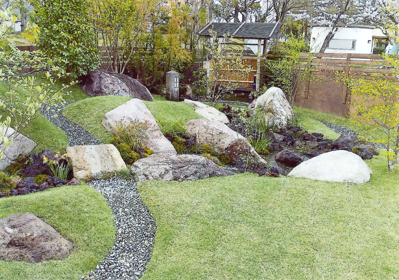 溝口造園　庭・蹲・つくばい・斬新・竹門・庭石・芝・丘